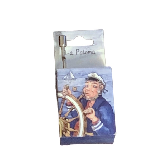NWT mini music box -la Paloma - Picture 1 of 3